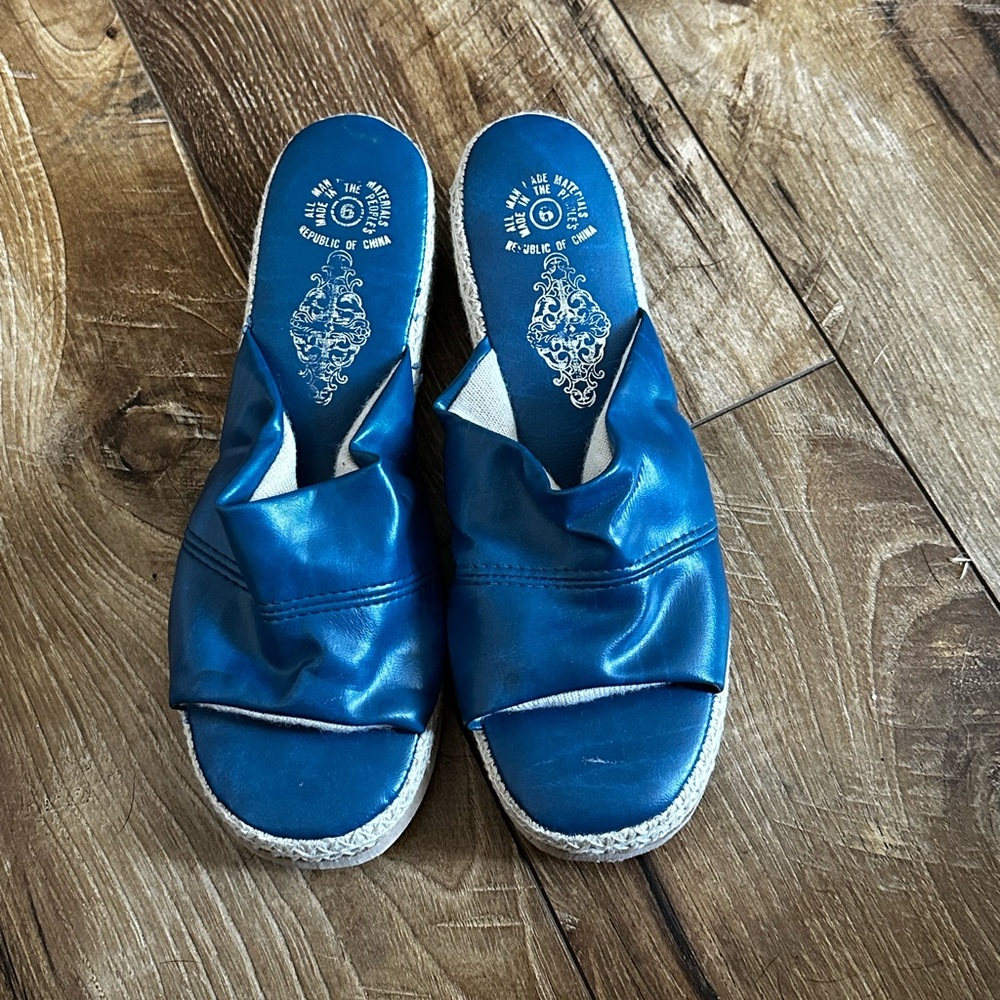Size 6 sandals